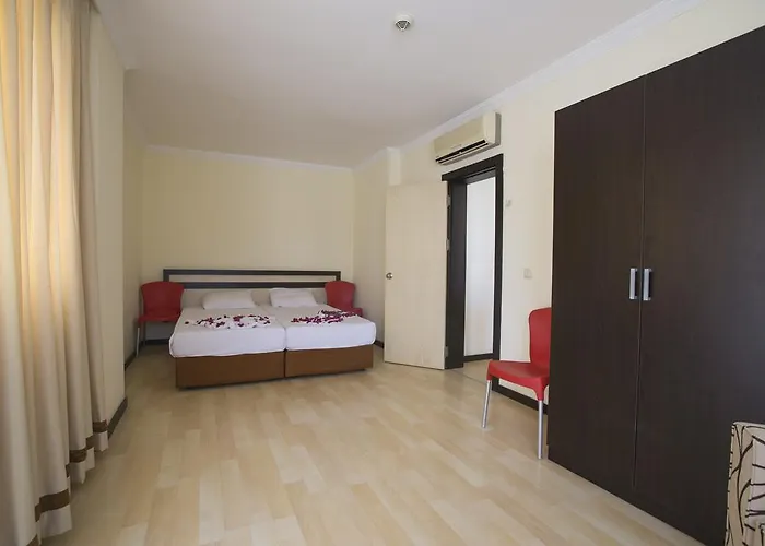 Orfeus Park Hotel 4*