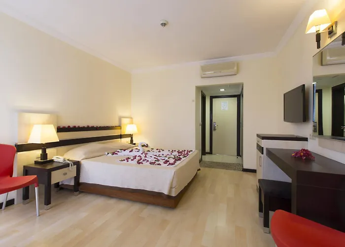 Hotel Orfeus Park 4*