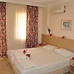 Orfeus Park 4*