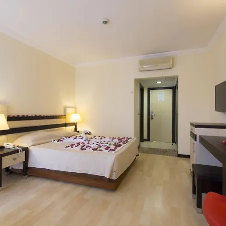 Hotel Orfeus Park 4*