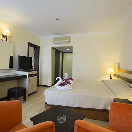 Hotel Orfeus Park 4*