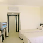 Orfeus Park 4*